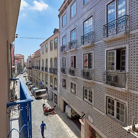 Apartman Meet | Your In | Centre *