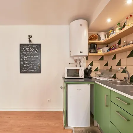 Meet Lisboa | Your In | Centre *